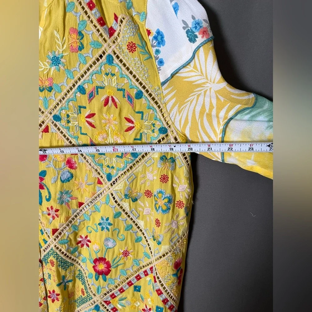 John Mark Women's M Colorful Multi Pattern Blouse - Picture 6 of 7